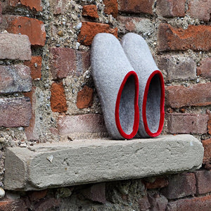 Felt slippers